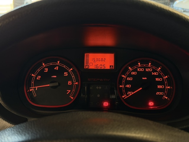 SANDERO STEPWAY 1.6 FLEX AUT