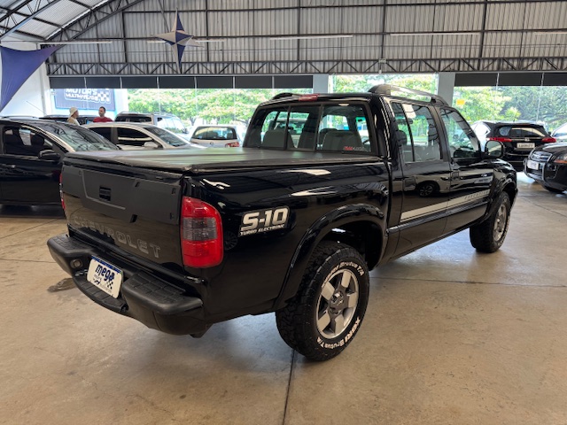 S10 EXECUTIVE 2.8 4X2 TB DIES
