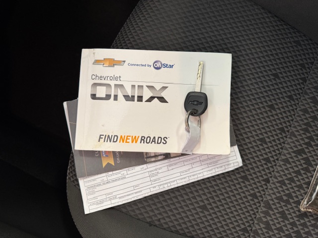 ONIX HATCH LT 1.0 12V FLEX